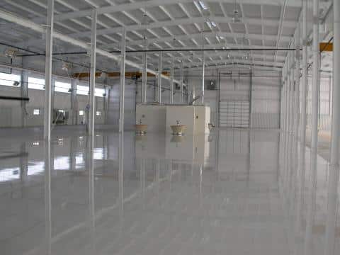 Perfect for manufacturing and warehousing environments. Commonly used in dry goods distribution, light manufacturing, and warehousing environments, seamless epoxy flooring and urethane coating systems provide improved aesthetics and protection. Seamless epoxy flooring and urethane coatings also deliver high chemical resistance to both acids and alkalis and increases the duration of floor service. Seamless epoxy flooring and urethane coating systems will improve cleaning ability and light reflectivity, which cut energy and daily housekeeping expenses.